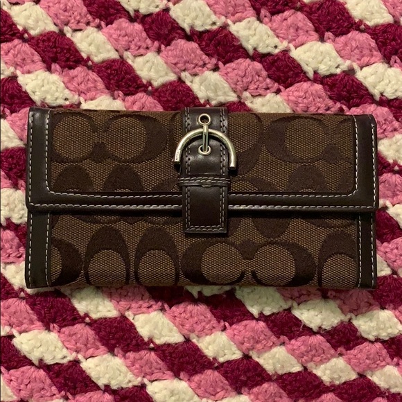 Coach Handbags - NWOT Coach Wallet